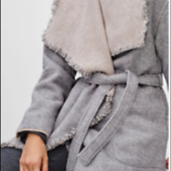 Aritzia Wilfred Sabrevois Wrap Coat - Picture 4 of 5